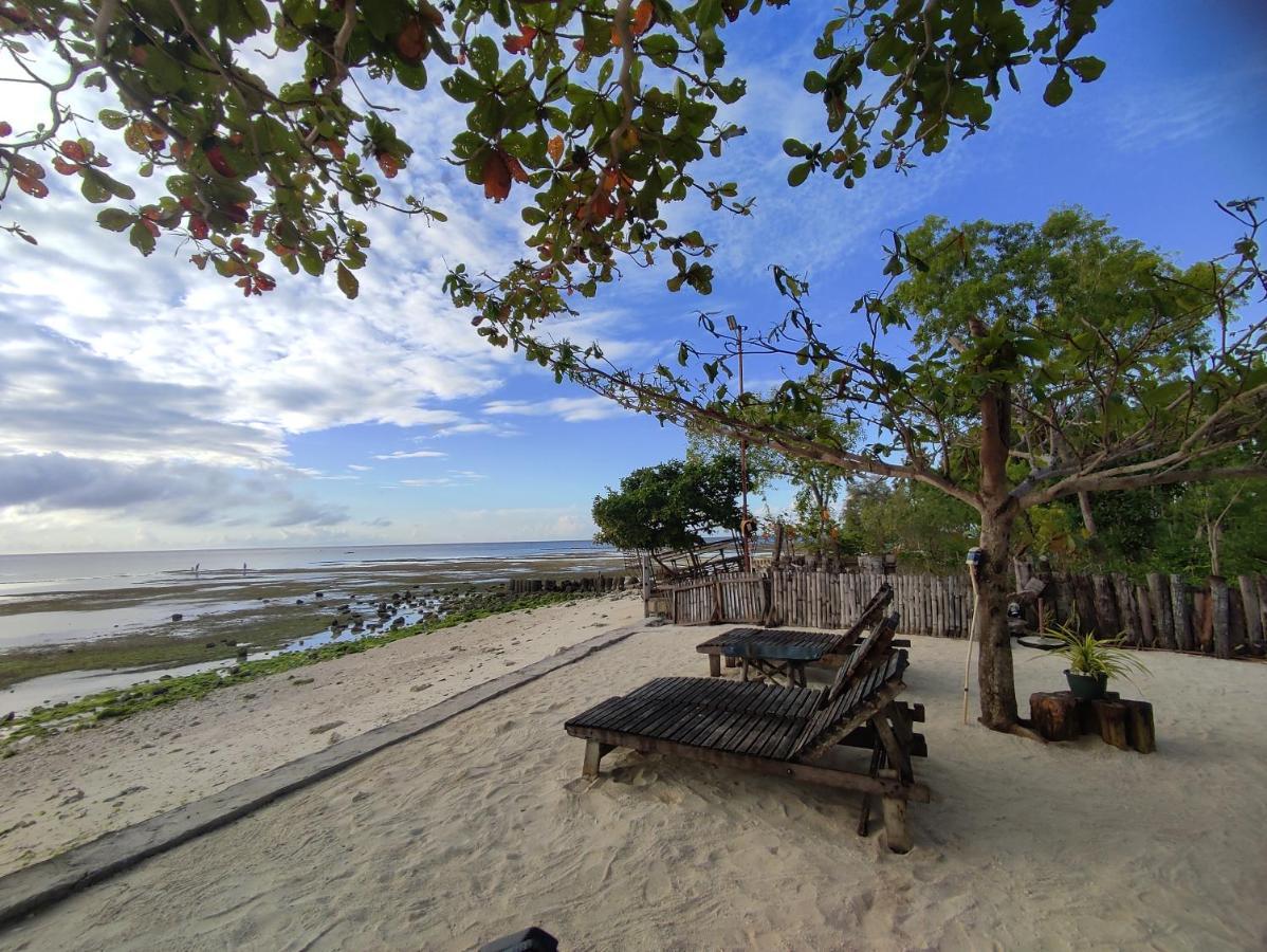 Sabas Beach And Campsite Siquijor Exterior photo
