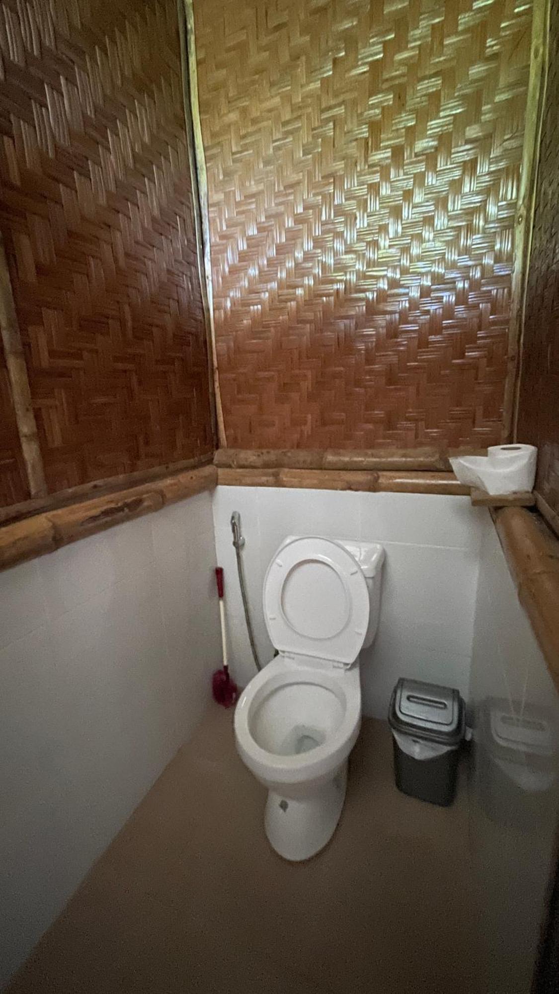 Sabas Beach And Campsite Siquijor Room photo